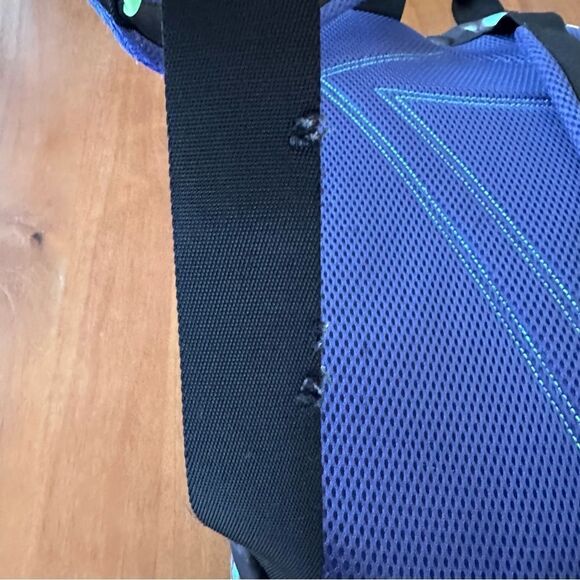 Ivivva by Lululemon Pack For Class Backpack School Night Light Black - Picture 5 of 8